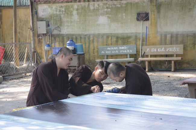 Series photos of activities preparing for the New Year 2019