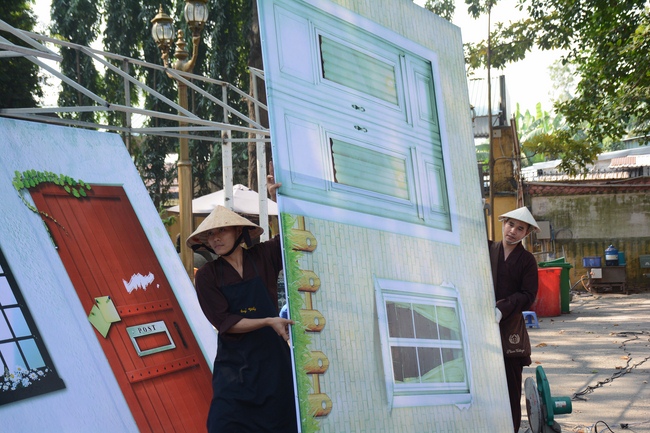 Series photos of activities preparing for the New Year 2019