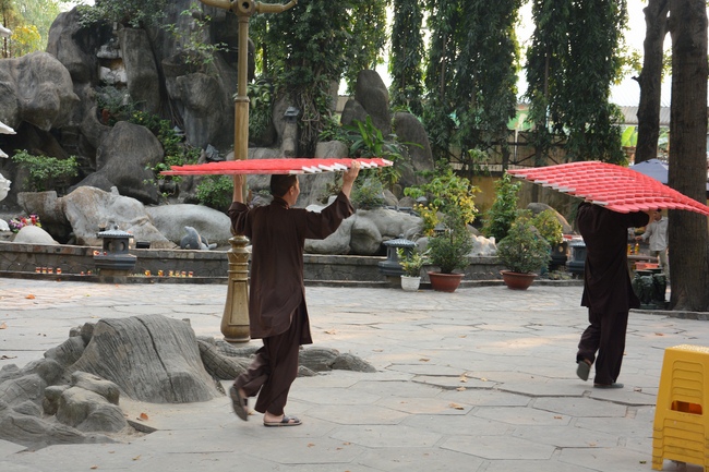 Series photos of activities preparing for the New Year 2019