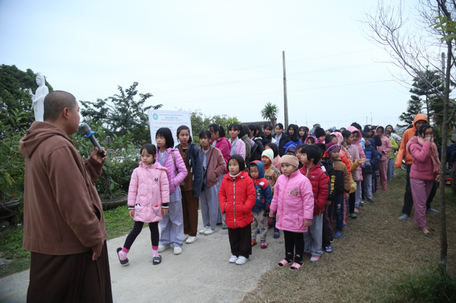 The retreat Lotus Seeds' Sowing  at Dong Cao Pagoda - Thanh Hoa