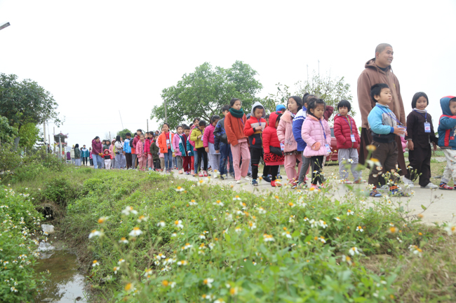 The retreat Lotus Seeds' Sowing  at Dong Cao Pagoda - Thanh Hoa