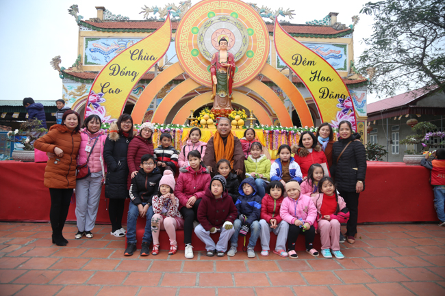 The retreat Lotus Seeds' Sowing  at Dong Cao Pagoda - Thanh Hoa