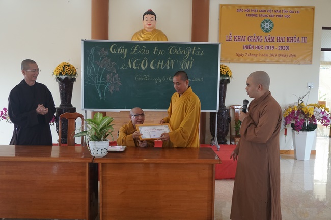 Quỹ Đào Tạo Tăng Tài Ngộ Chân Tử