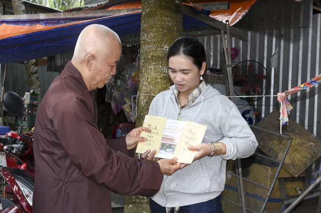 Donating a charity house in Hau Giang