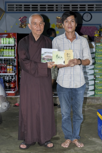 Donating a charity house in Hau Giang