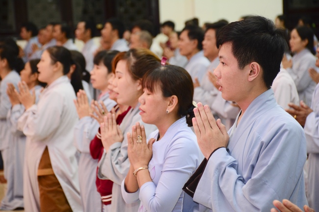 Lễ Ngũ Bách Danh Bồ-tát Quán Thế Âm