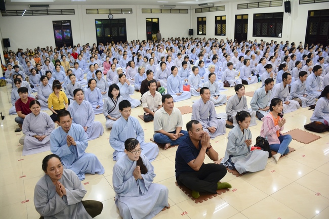 Lễ Ngũ Bách Danh Bồ-tát Quán Thế Âm