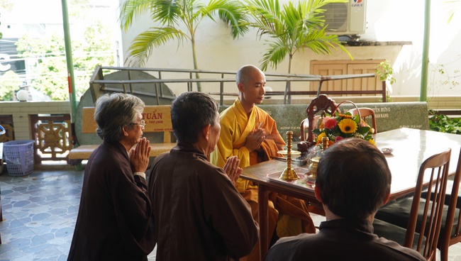 Tu niệm Phật một ngày Ninh Thuận