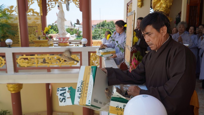 Tu niệm Phật một ngày Ninh Thuận