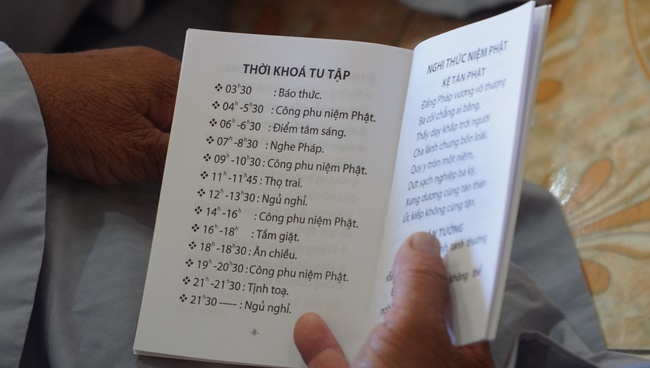 Tu niệm Phật một ngày Ninh Thuận