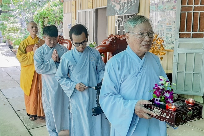 One day Retreat of Hoang Phap Pagoda in Cambodia