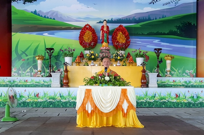 One day Retreat of Hoang Phap Pagoda in Cambodia