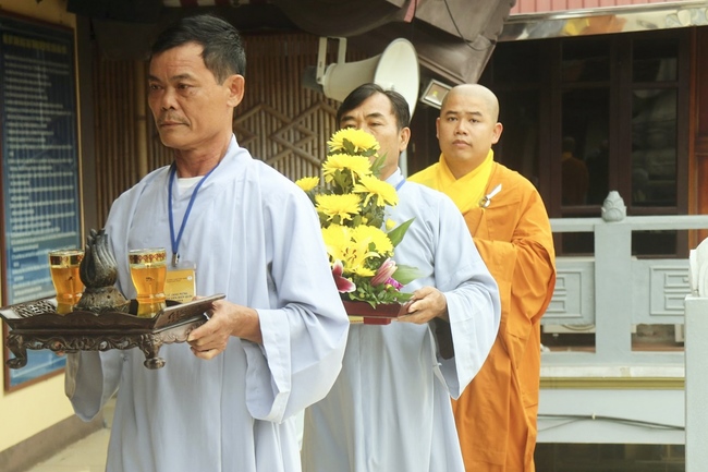 One-day peaceful Retreat at Hoa Phuc Pagoda