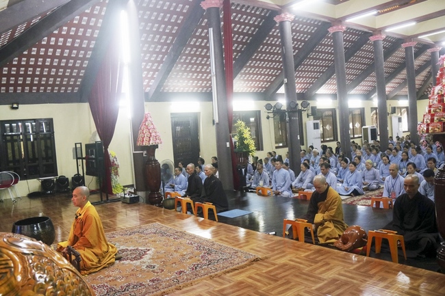 One-day peaceful Retreat at Hoa Phuc Pagoda