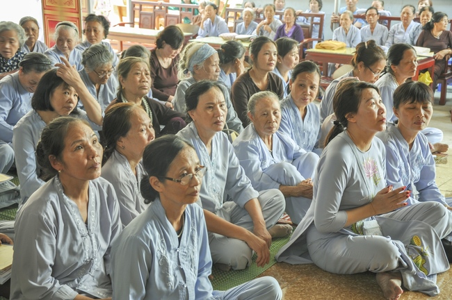 Meeting of popularizing the laws of beliefs and religions at Tieu Dao pagoda, Quang Ninh