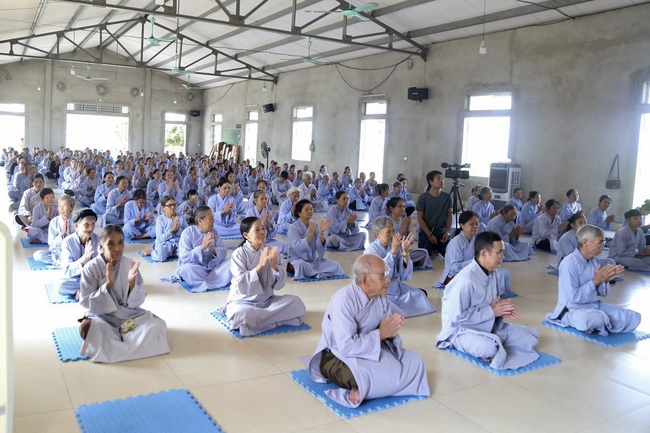 One-day Retreat at Dong Cao Pagoda
