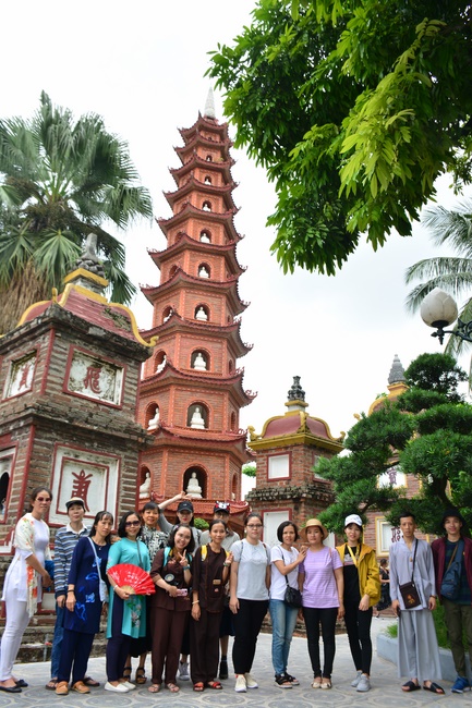 Hành trình về các điểm tâm linh miền Bắc