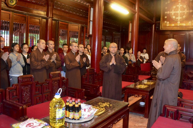 Ngày thứ 2 – chuyến hành hương tâm linh tại Hà Nội