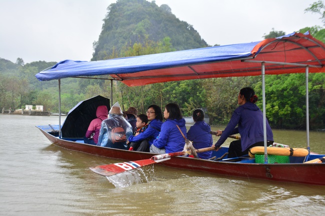 Ngày thứ 2 – chuyến hành hương tâm linh tại Hà Nội