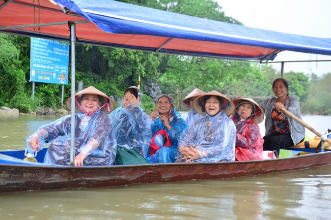 Ngày thứ 2 – chuyến hành hương tâm linh tại Hà Nội
