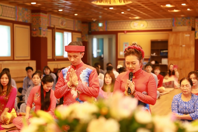 Buddhist Wedding Ceremony in Korea