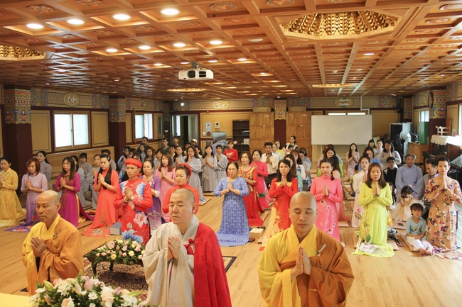 Buddhist Wedding Ceremony in Korea