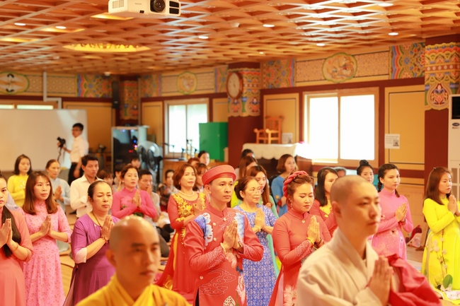 Buddhist Wedding Ceremony in Korea