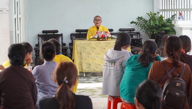 Freeing creatures and Praying for the rebirth in Dong Nai
