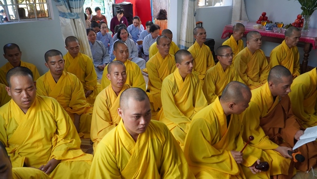 Freeing creatures and Praying for the rebirth in Dong Nai