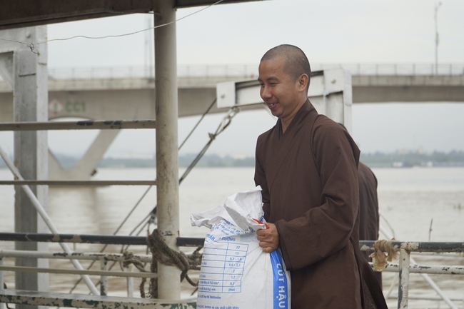 Freeing creatures and Praying for the rebirth in Dong Nai