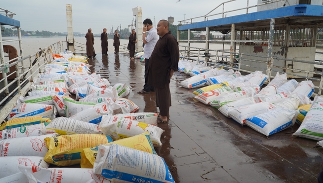 Freeing creatures and Praying for the rebirth in Dong Nai