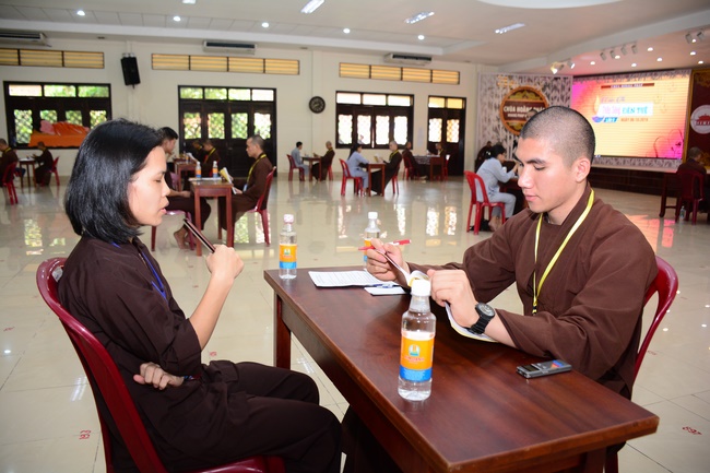 Cuộc thi “Thắp Sáng Đèn Tuệ” – lần II