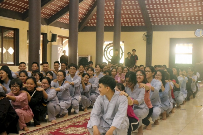 The retreat of Tea Meditation: Comeback to listening” at Hoa Phuc Pagoda.