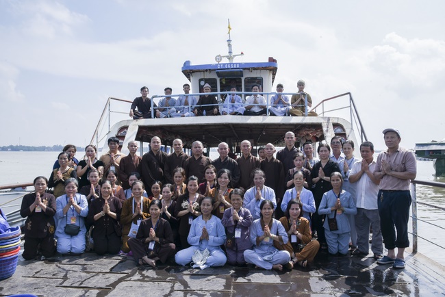 Freeing creatures at Co Bac ferry in Can Tho