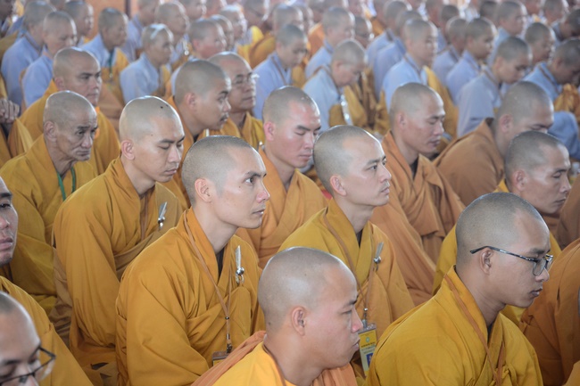 Receiving precepts from the Dieu Tam precept altar of the monks at Hoang Phap Pagoda
