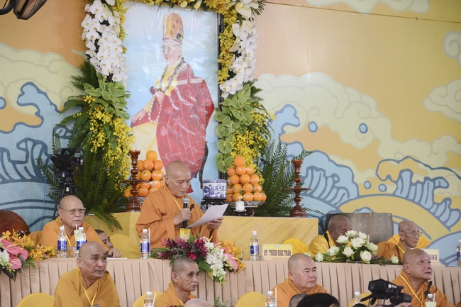 Receiving precepts from the Dieu Tam precept altar of the monks at Hoang Phap Pagoda