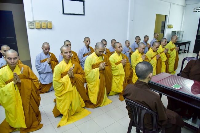 Receiving precepts from the Dieu Tam precept altar of the monks at Hoang Phap Pagoda