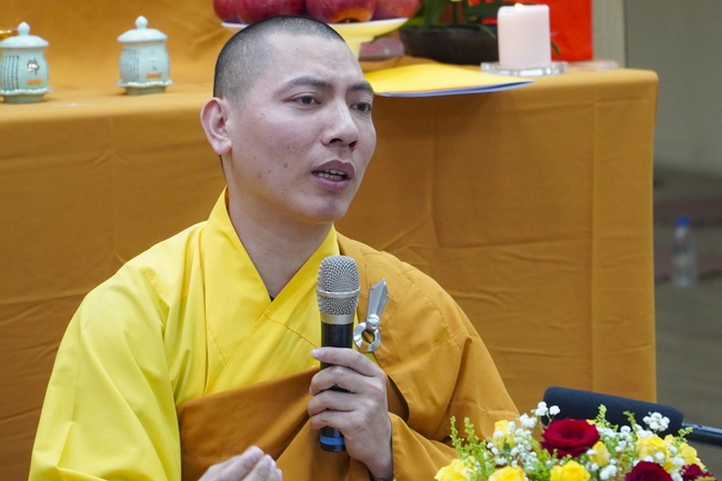 Preaching dharma talk in Taipei, Taiwan