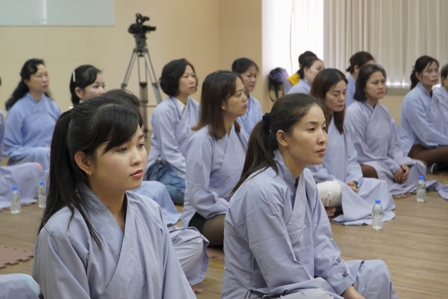Preaching dharma talk in Taipei, Taiwan