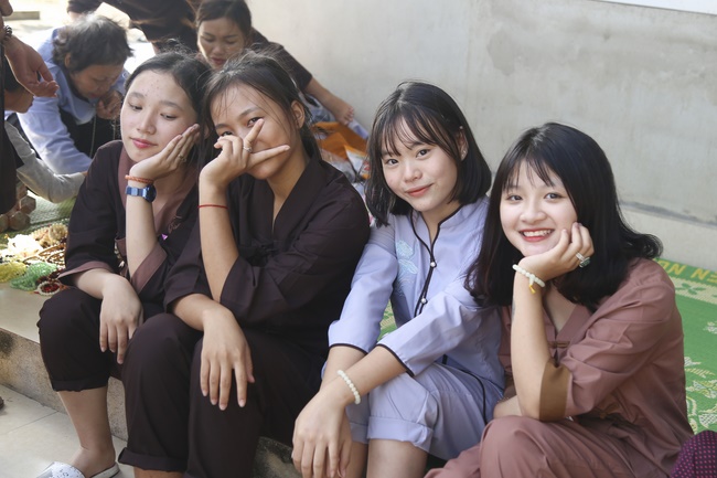 One-day Retreat at Dong Cao Pagoda