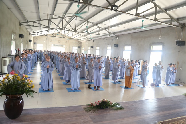 One-day Retreat at Dong Cao Pagoda