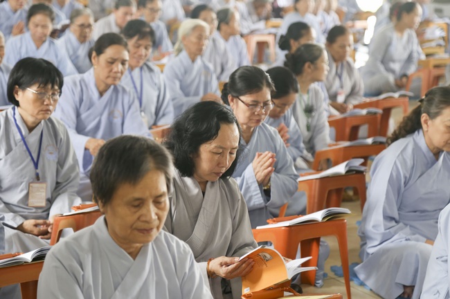 One-day Retreat at Dong Cao Pagoda
