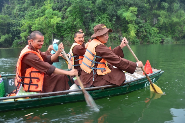 Ngày thứ 4 – chuyến hành hương tâm linh tại Ninh Bình