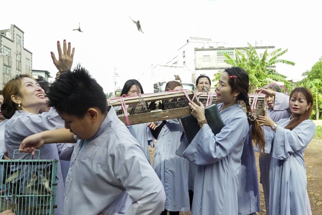 Preaching Dharma in Taoyuan, Taiwan