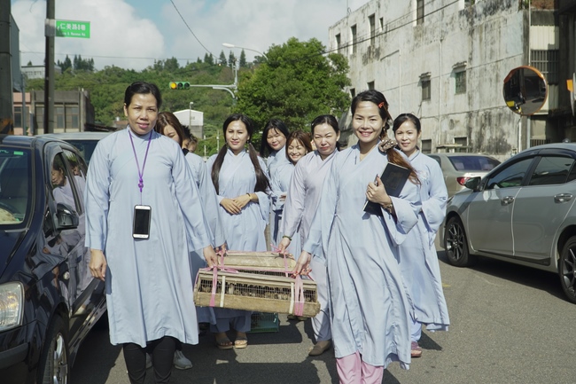 Preaching Dharma in Taoyuan, Taiwan