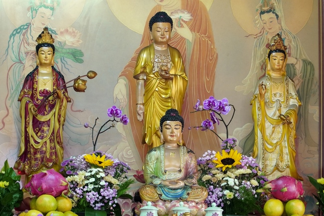 Preaching Dharma in Taoyuan, Taiwan