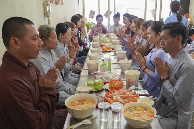 Preaching Dharma in Taoyuan, Taiwan