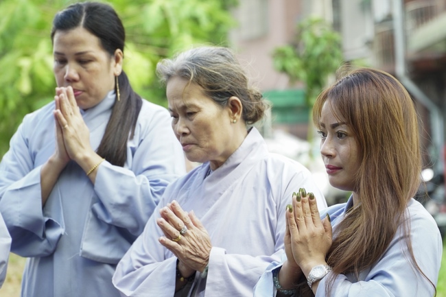 Preaching Dharma in Taoyuan, Taiwan