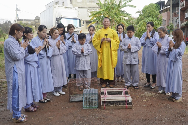 Preaching Dharma in Taoyuan, Taiwan
