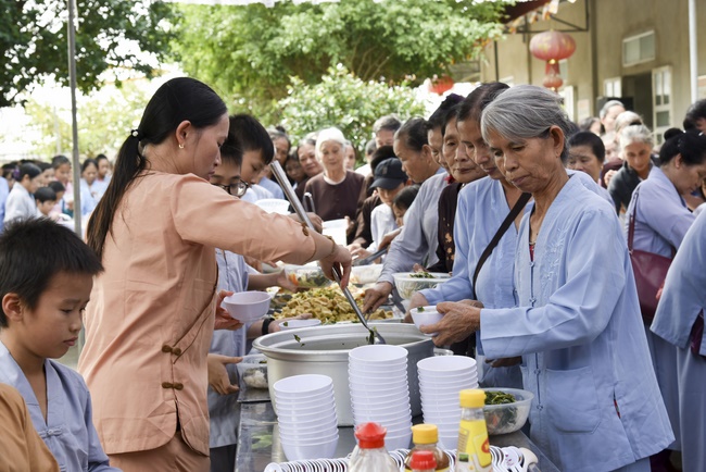 The 1st Day - Northern charity trip in Thanh Hoa